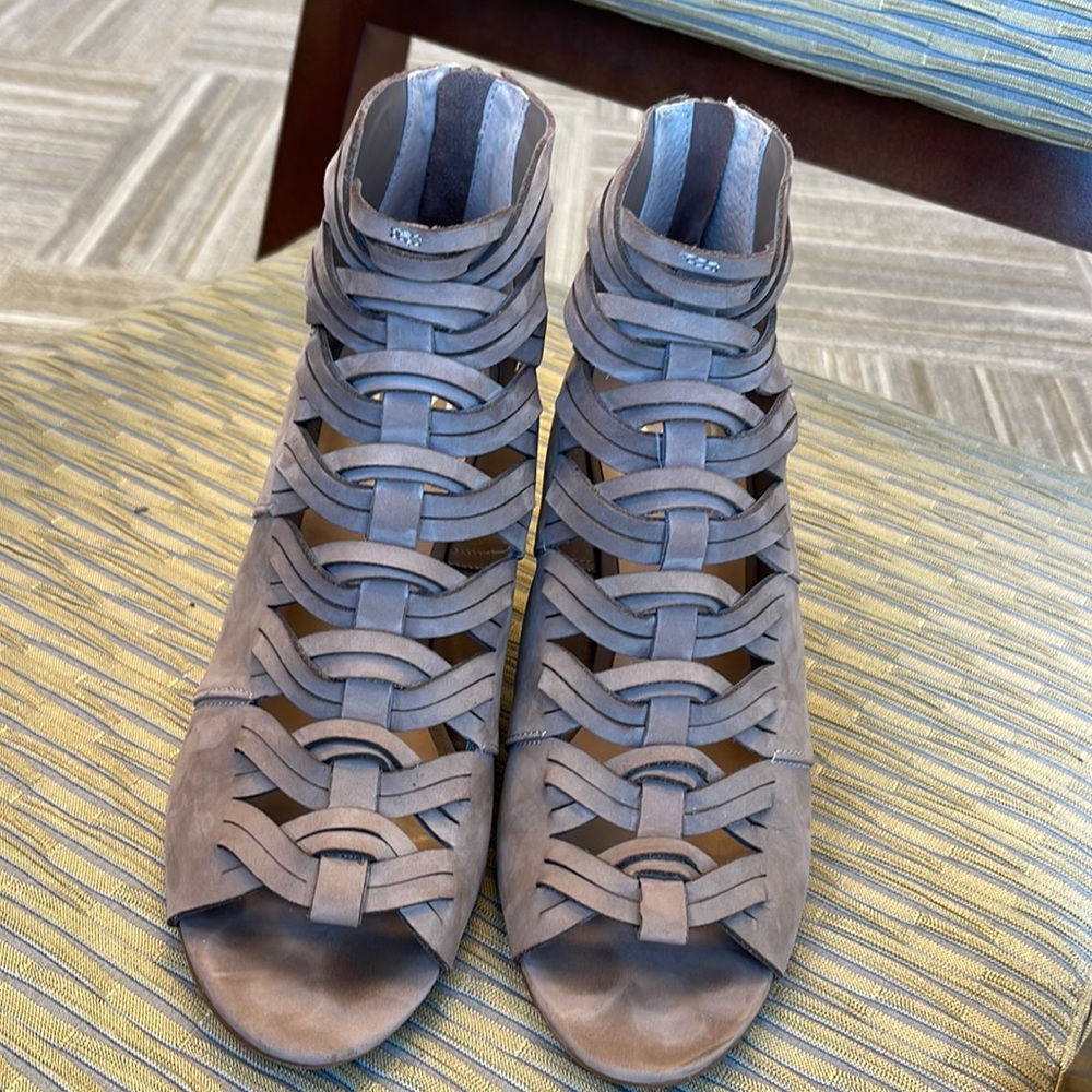 Dolce Vita wedge booties